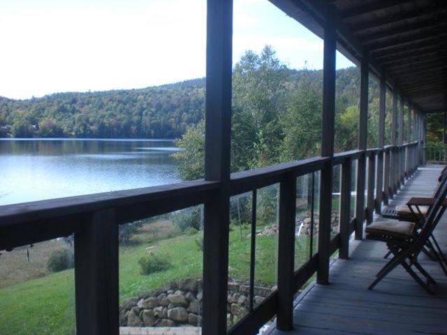 Le Lodge Du Lac Saint-Faustin Экстерьер фото