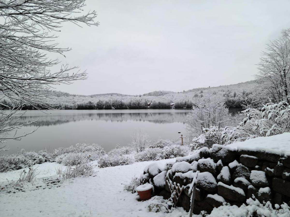 Le Lodge Du Lac Saint-Faustin Экстерьер фото
