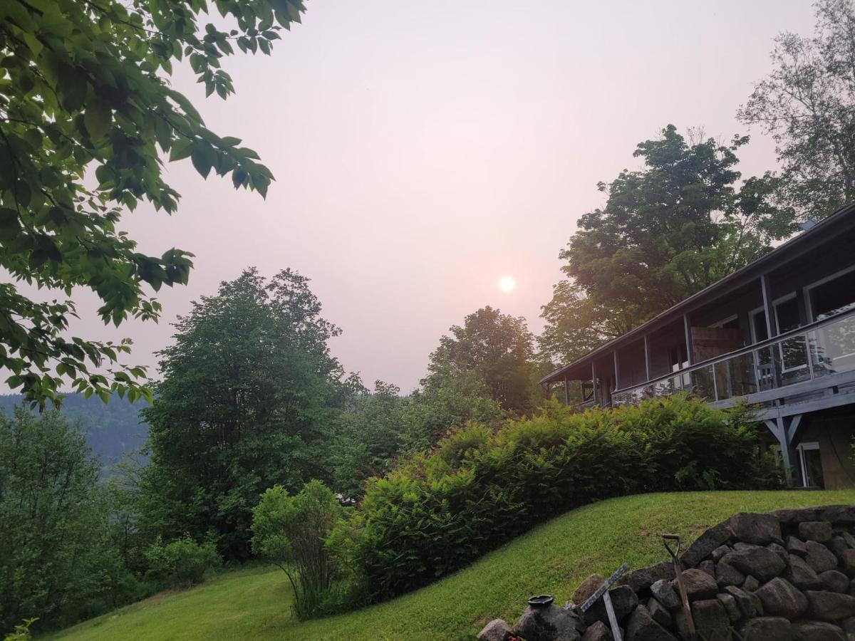 Le Lodge Du Lac Saint-Faustin Экстерьер фото
